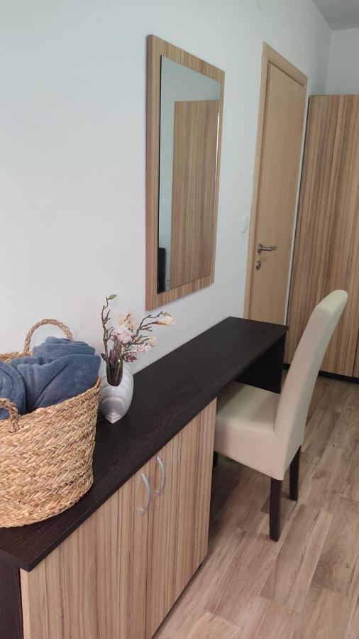 Apartment Frana Delux Kremena Exteriér fotografie